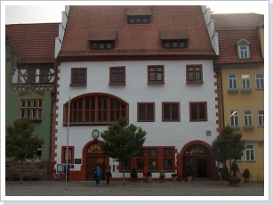 Das Rathaus von Schmalkalden auf dem Altmarkt